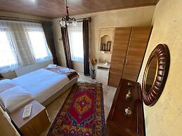 Sinasos Arnovalley Hotel