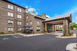 Graystone Lodge, Ascend Hotel Collection