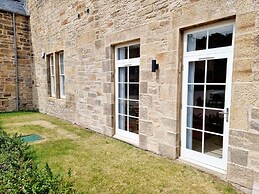Unique Victorian Apartment in Edinburgh