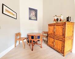 Unique Victorian Apartment in Edinburgh