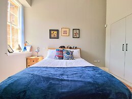 Unique Victorian Apartment in Edinburgh