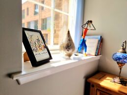 Unique Victorian Apartment in Edinburgh