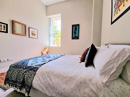 Unique Victorian Apartment in Edinburgh