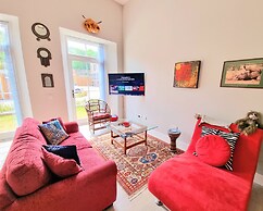 Unique Victorian Apartment in Edinburgh