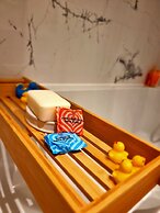 Unique Victorian Apartment in Edinburgh