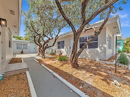 The Shell on Walnut 1br/1bath Hollywood Beach Free Parking