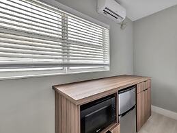 1BR Getaway by Dania & Hollywood Beach