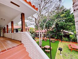 The Leeward Apartments By Lowkl