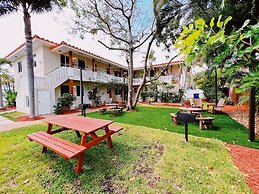 The Leeward Apartments By Lowkl