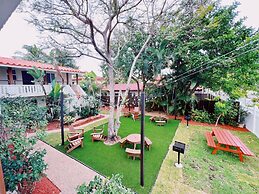 The Leeward Apartments By Lowkl