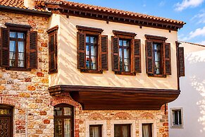 Nill's Stone House Otel