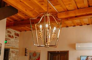 Nill's Stone House Otel