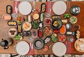 Nill's Stone House Otel