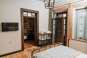 Nill's Stone House Otel