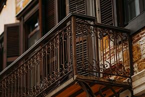 Nill's Stone House Otel