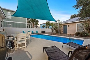 The Hideaway - 97 Barracuda St