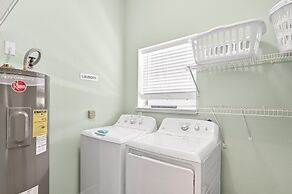 The Hideaway - 97 Barracuda St