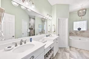 The Hideaway - 97 Barracuda St