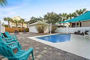 The Hideaway - 97 Barracuda St