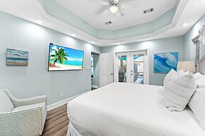 The Hideaway - 97 Barracuda St