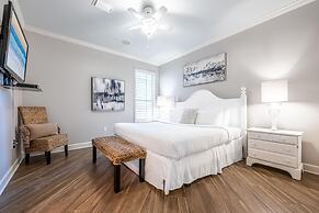 Son Kissed - 4814 Ocean Blvd