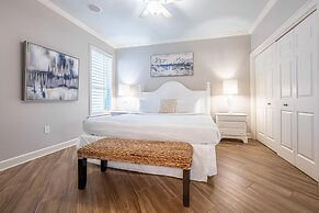 Son Kissed - 4814 Ocean Blvd