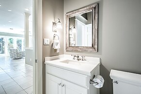 Son Kissed - 4814 Ocean Blvd