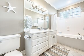 Son Kissed - 4814 Ocean Blvd