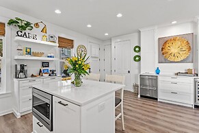 1375 Laurel Grove 2G S 3BR 3BA 12