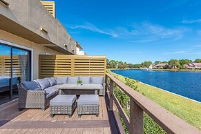 Beachwalk Villa 5202