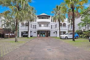 Mediterranean Style Apartment