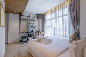 Santa Grand Classic Chinatown