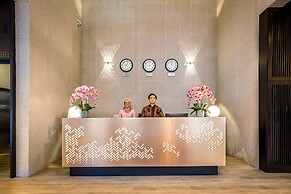 Santa Grand Classic Chinatown