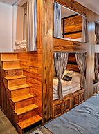 HANZ Rio Villa Dalat