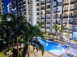 One Palm Tree Villas - Unit 3i and 3j