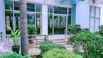 One Palm Tree Villas - Unit 3i and 3j