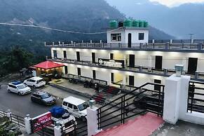 Hotel The Himalaya Orchid Guptkashi