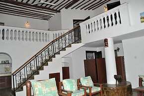 Sonnie House Diani