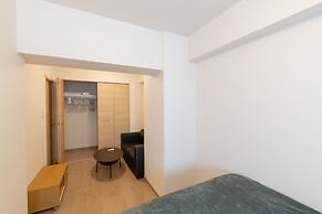 Ocean Nippombashi Higashi