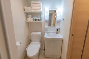 Ocean Nippombashi Higashi