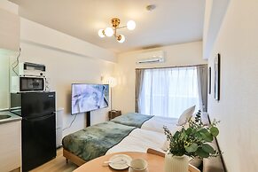 Ocean Nippombashi Higashi