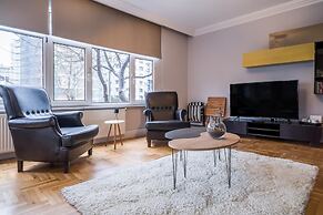 Central and Capacious Flat in Istanbul Bostanci