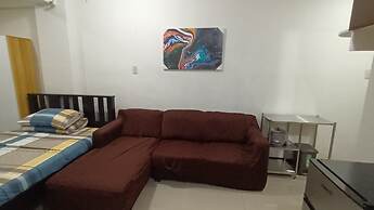 Impeccable 1-bed Studio in Paranaque City
