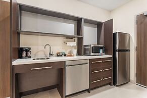 Home2 Suites By Hilton Cedar Rapids Westdale