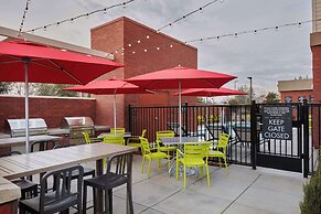 Home2 Suites By Hilton Sacramento At Csus