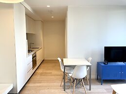 Readyset Apartments at Empire