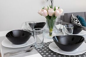 Warszawska Apartment Gdynia by Renters