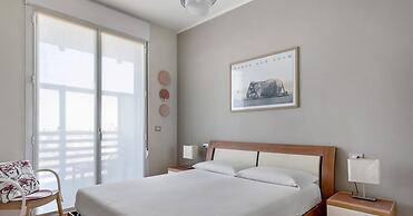 Una Terrazza Sulla Citt by Wonderful Italy