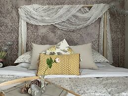 Elegant 1Br/Ba Apt in City Center w free parking