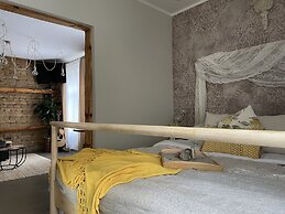 Elegant 1Br/Ba Apt in City Center w free parking